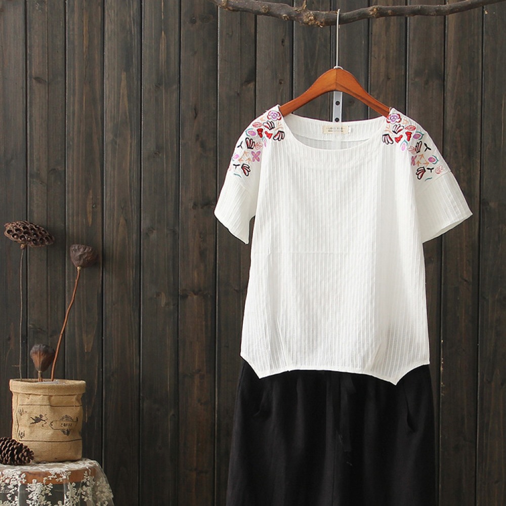 Summer New Ethnic Style Cotton and Linen Women's Tops Wild Literary Embroidery Short-Sleeved T-Shirt